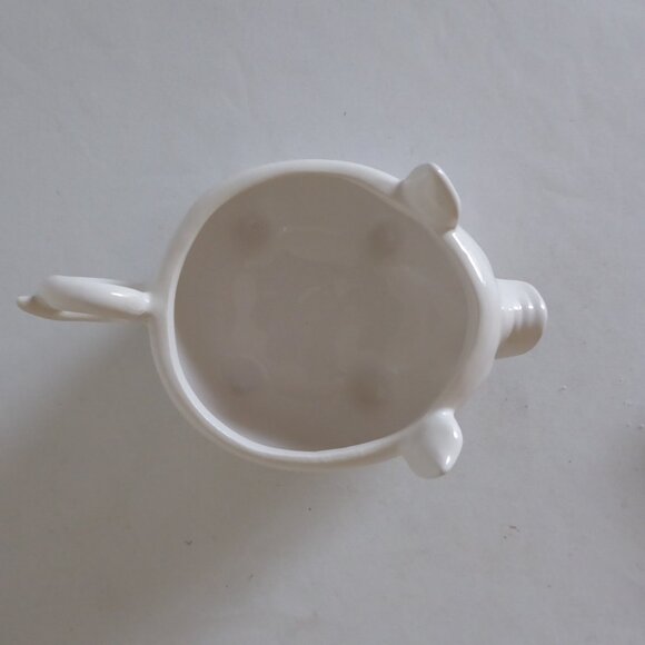 NEW CREATIVE CO-OP BRAND WHITE PIG CERAMIC HANDLED BOWL DISH - Picture 10 of 12